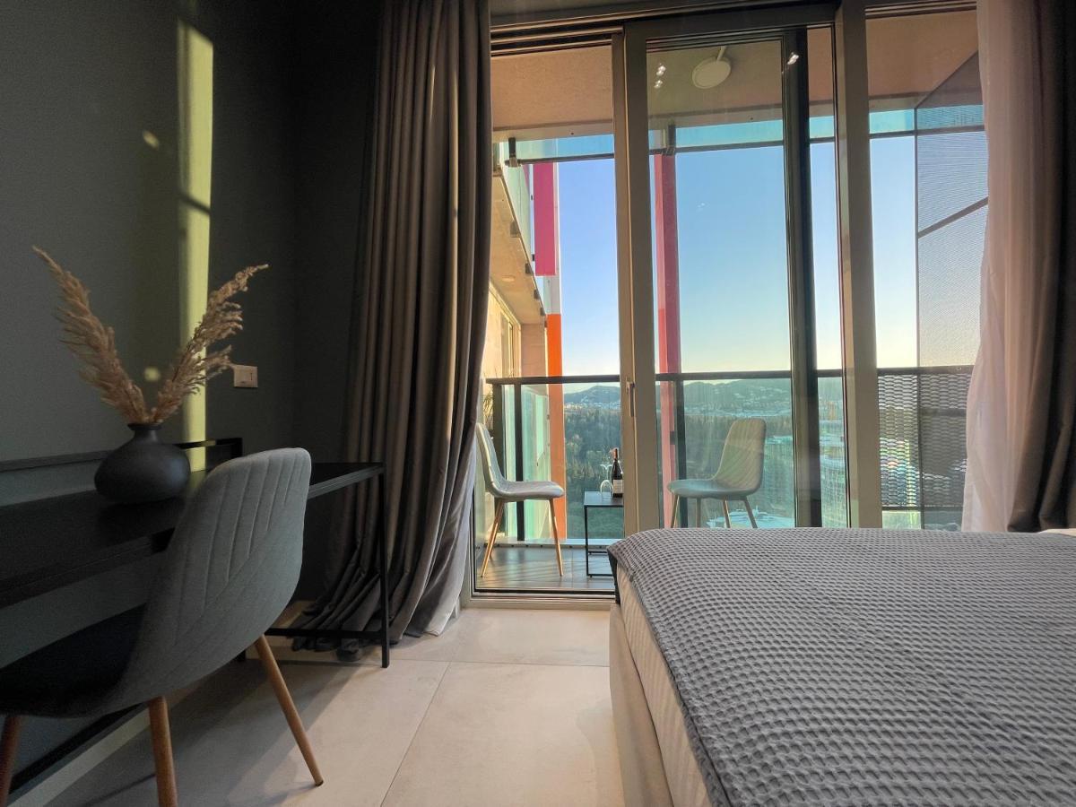 Ambassador Skyline Apartments Tiranë Eksteriør bilde